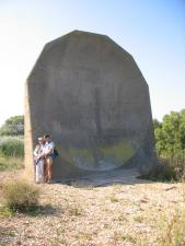 [Photograph of 20 foot sound mirror, 4 September 2005]