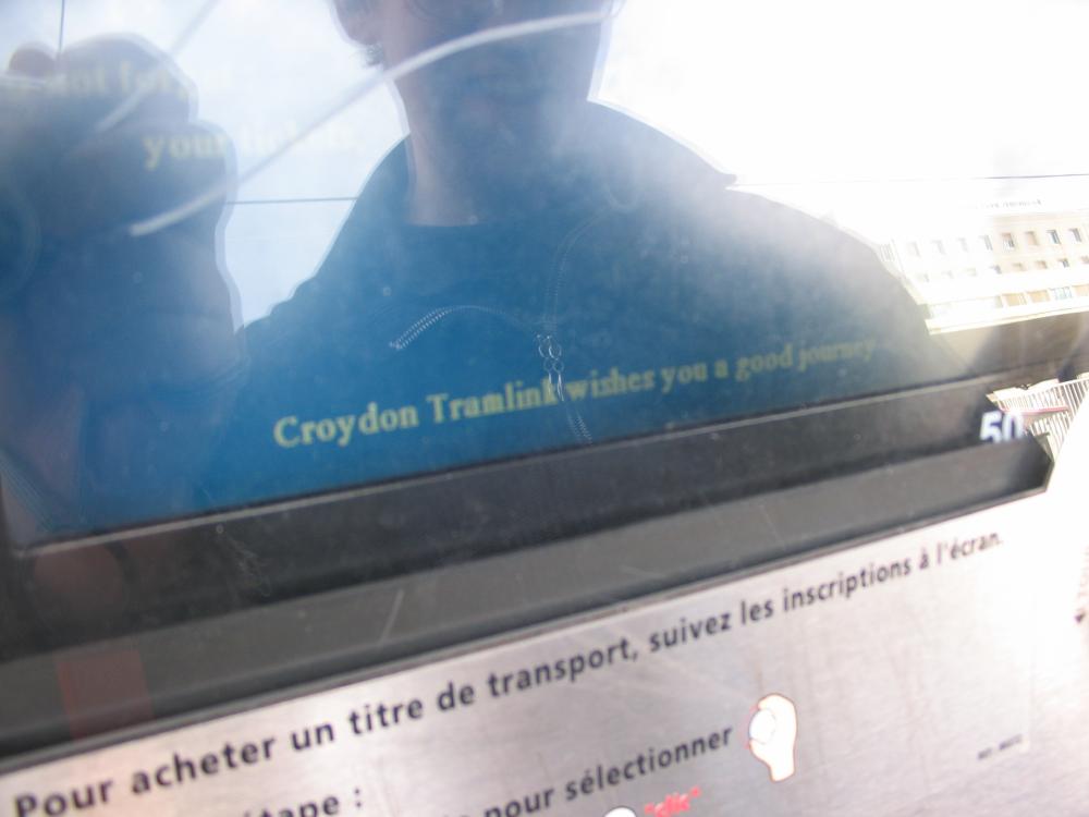 Grenoble tram ticket machine message